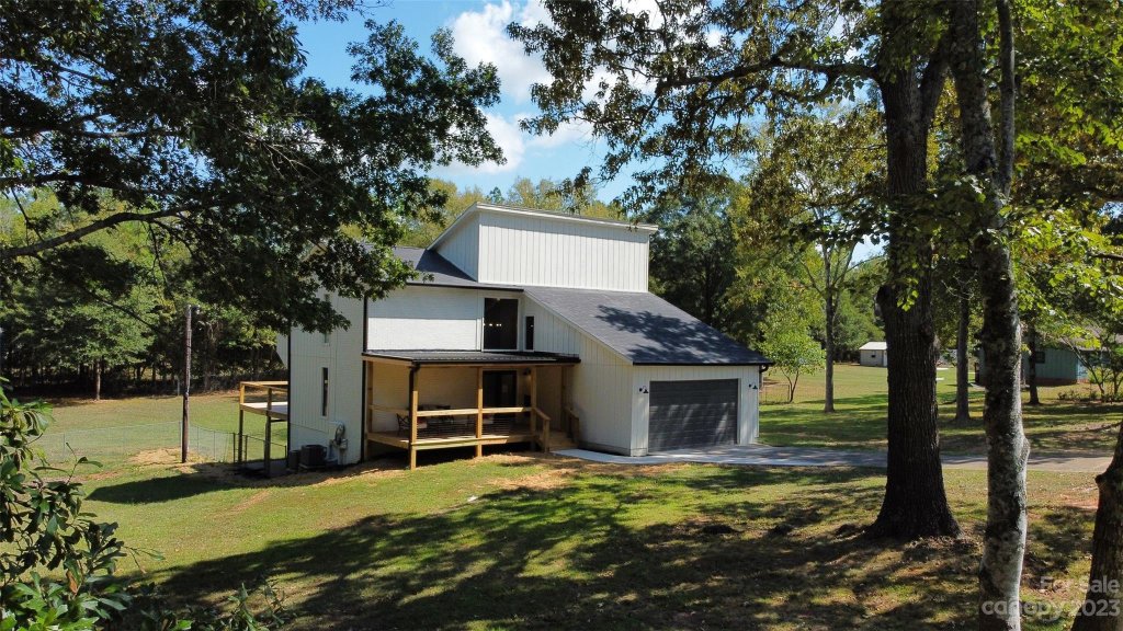 1060 Croatoan Drive