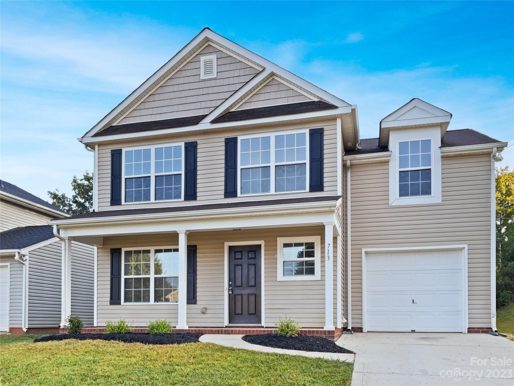 713 Lightspun Lane