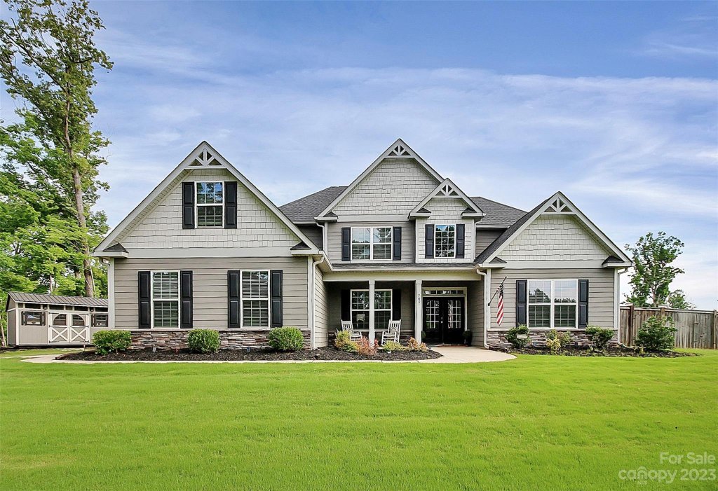 2601 Lakefront Drive