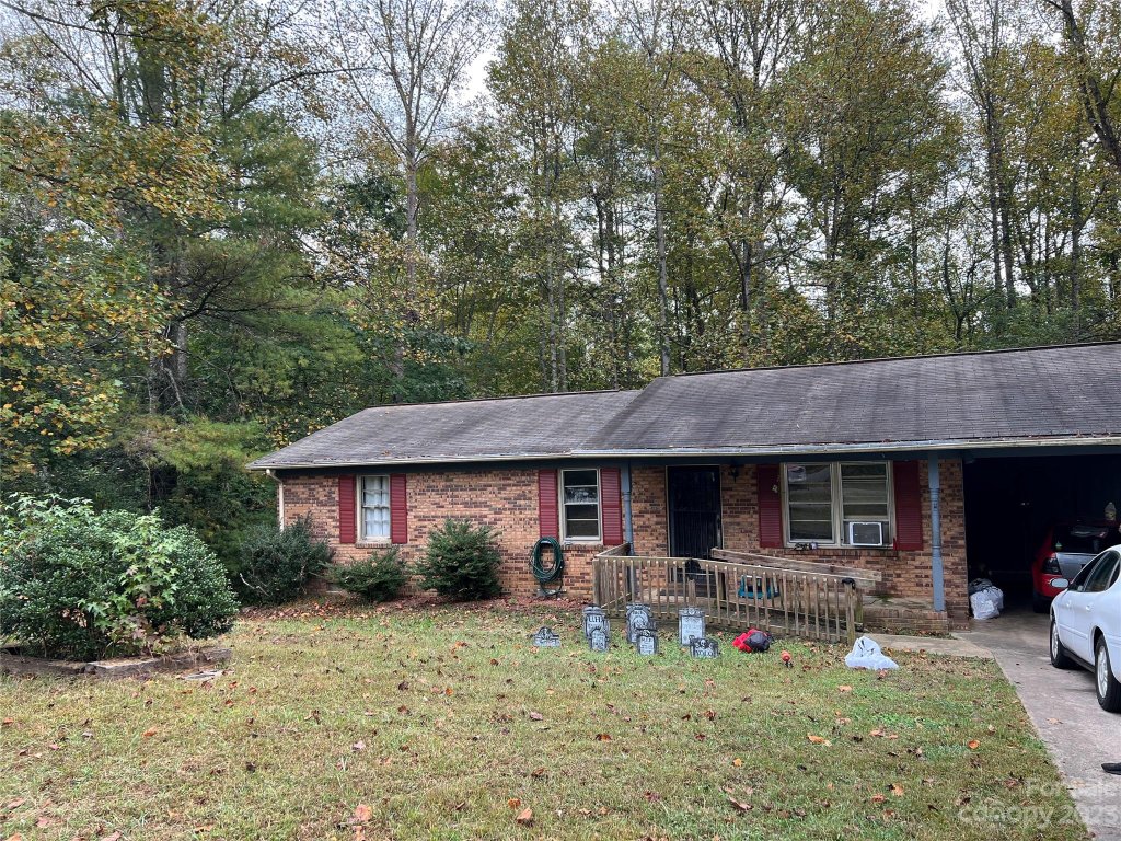 2366 Gingercake Court