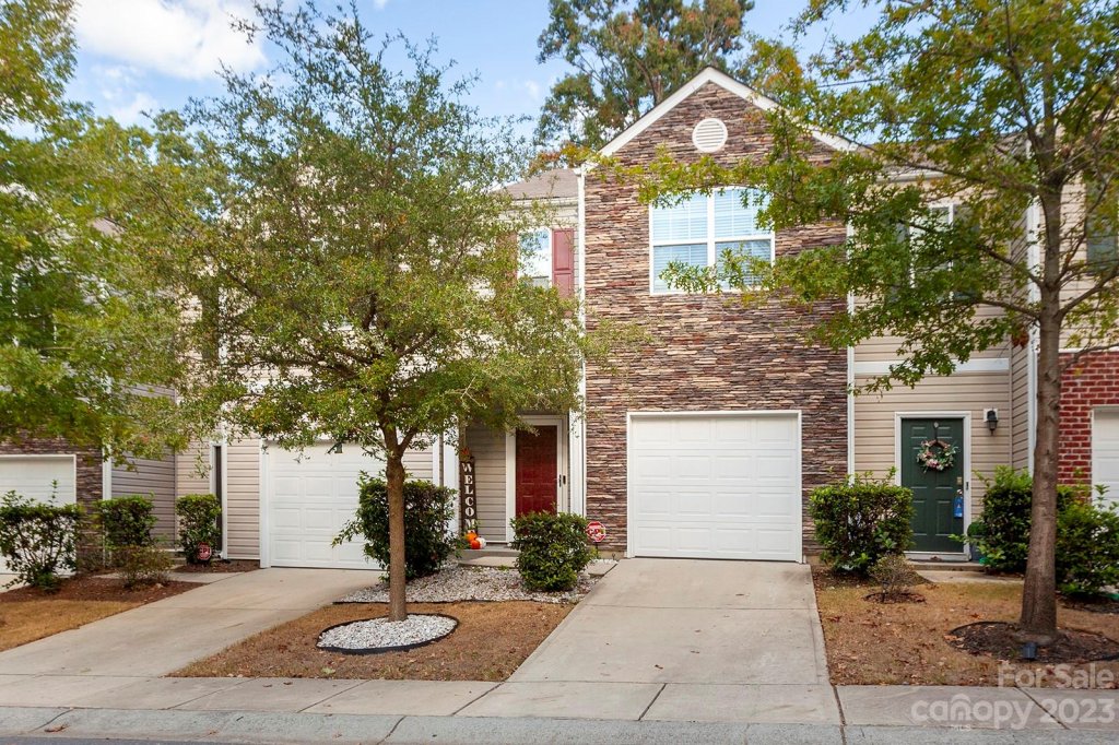 4016 Queensbridge Road