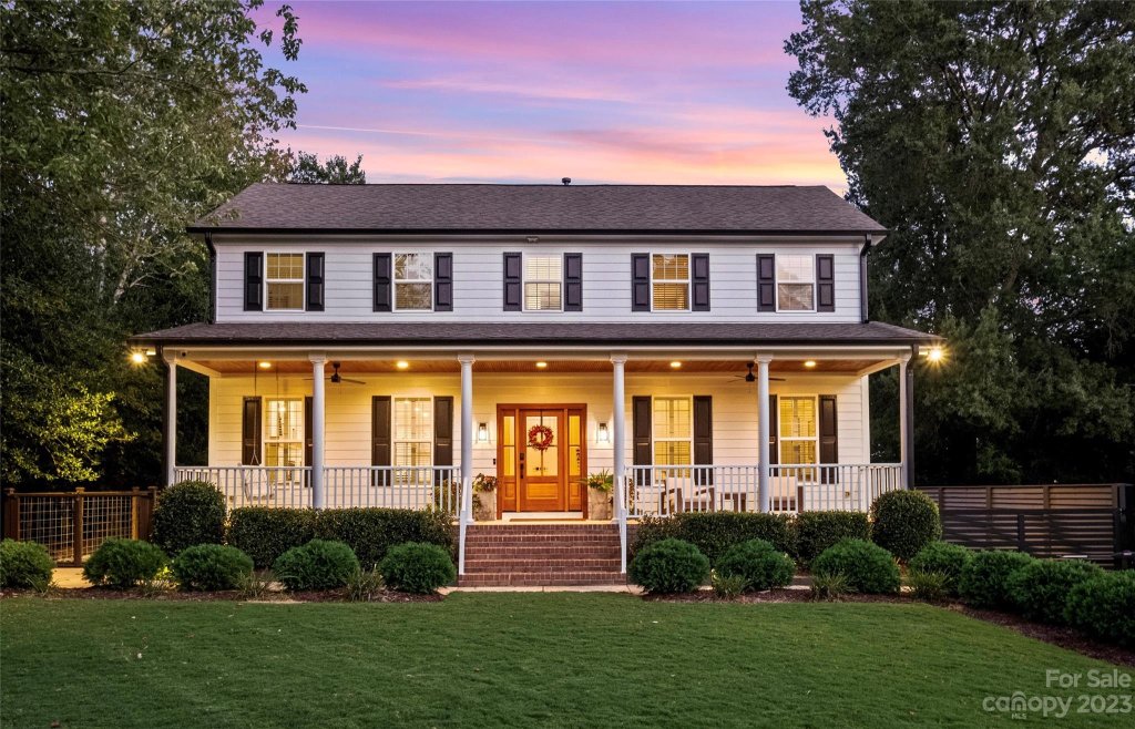 115 S Freemont Street