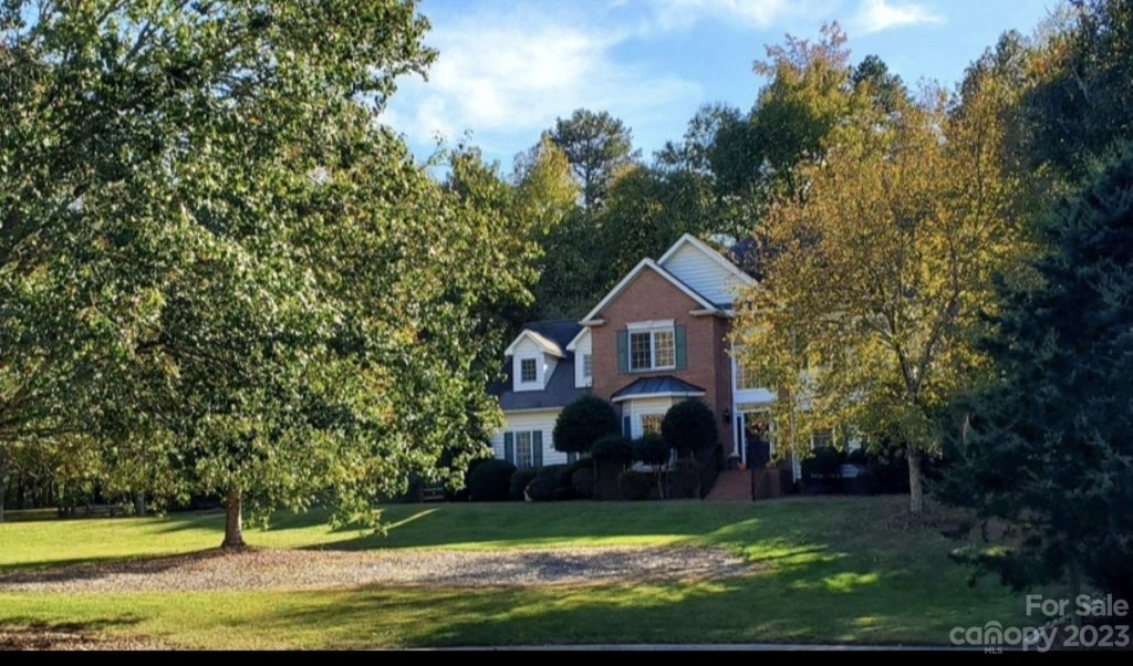 16009 Virginia Lee Court
