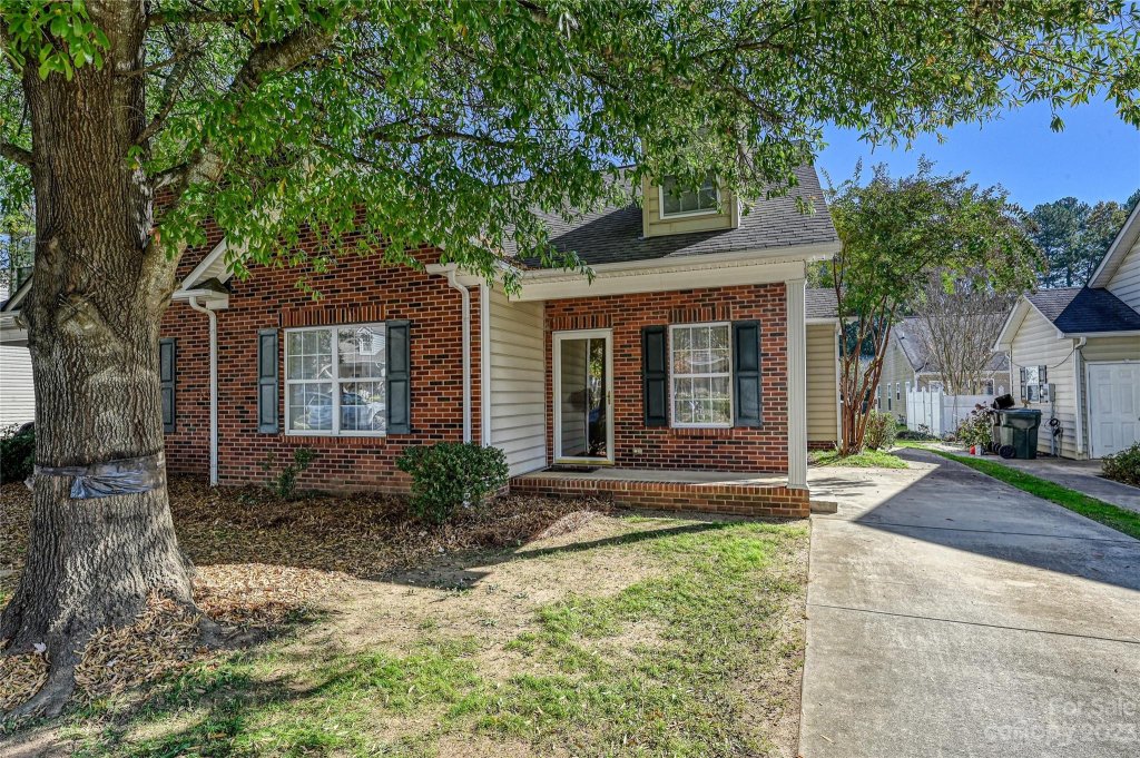 1715 Clemmon Sanders Circle