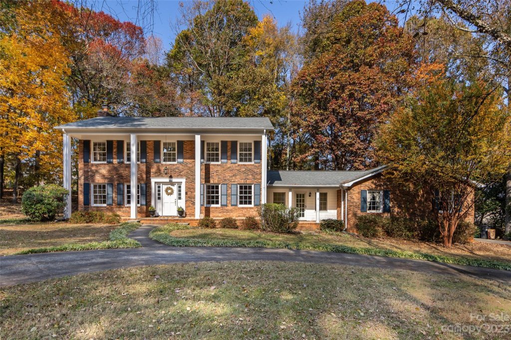 5101 Acorn Oaks Road