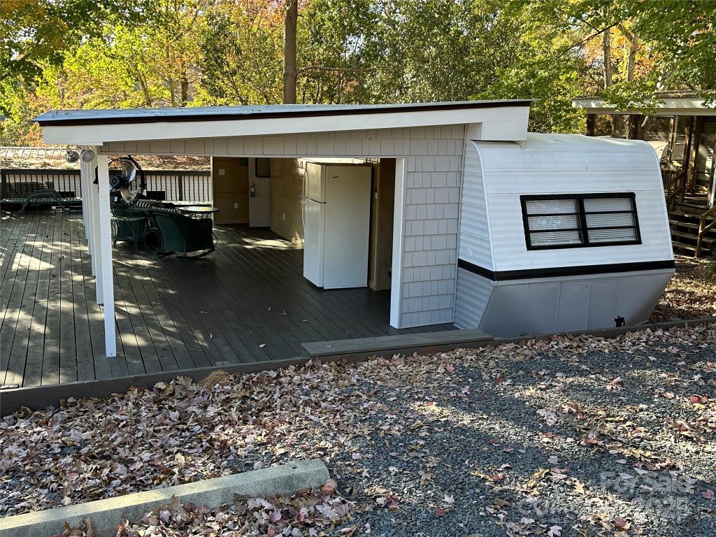 112 Sycamore Street