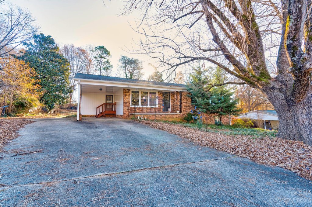 125 Delmar Road