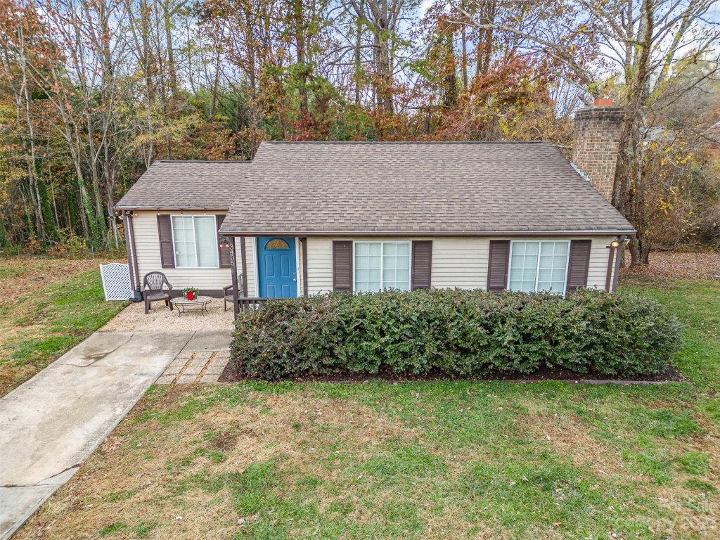 3405 Winchelsea Drive