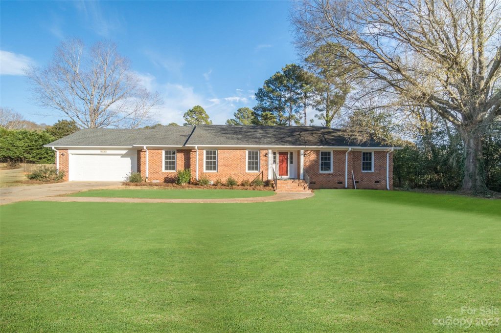 2222 Kings Drive