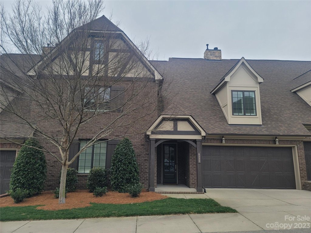 6222 Fletcher Circle