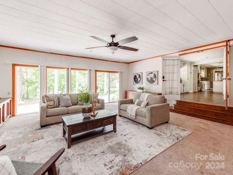 1107 Lakewood Drive