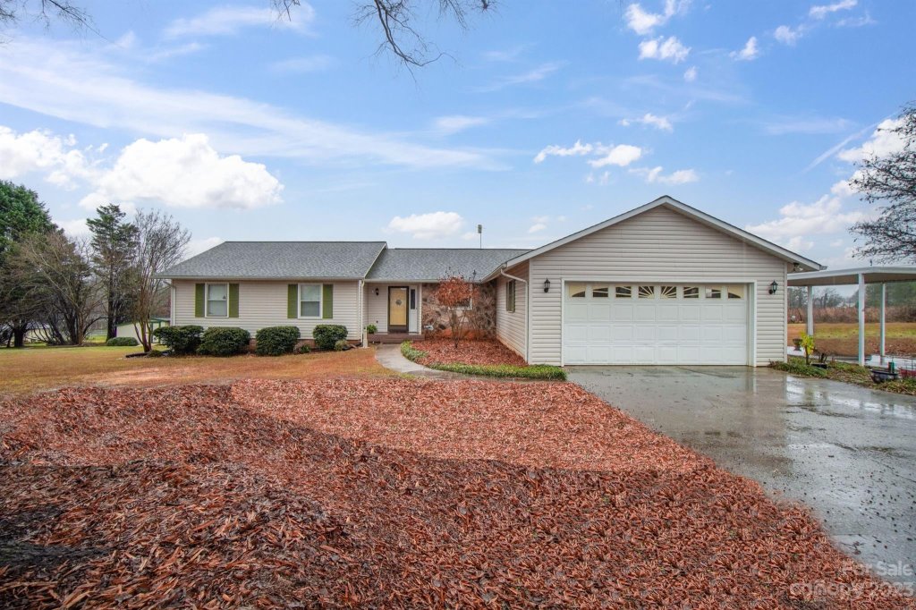 5067 Forest Ridge Drive