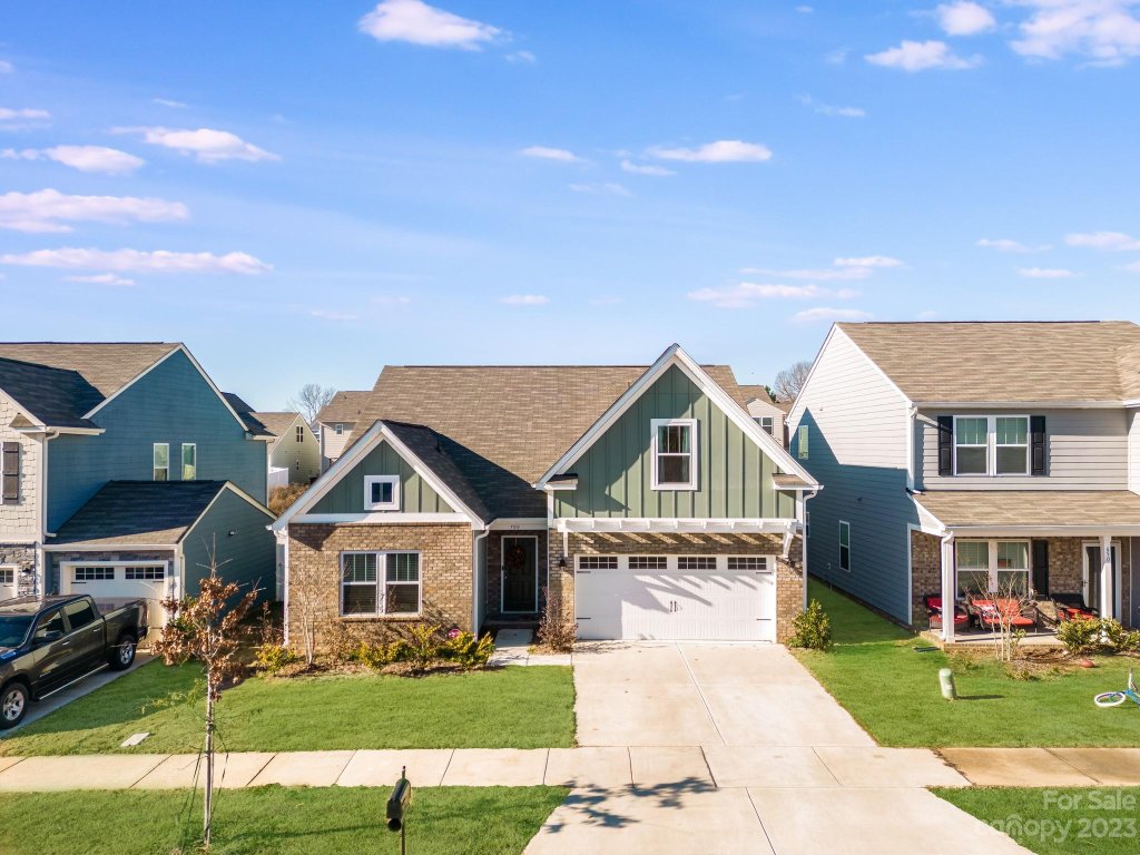 700 Skywatch Lane