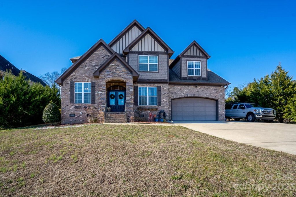 7122 Founders Way