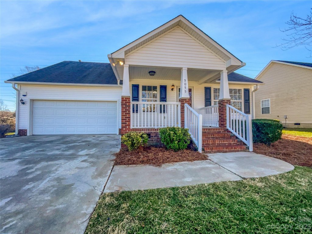 5055 Drake Pond Lane