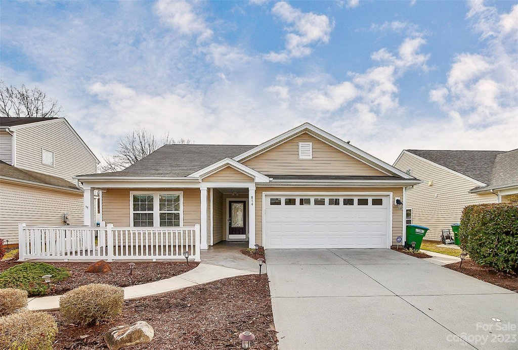 814 Traditions Park Drive
