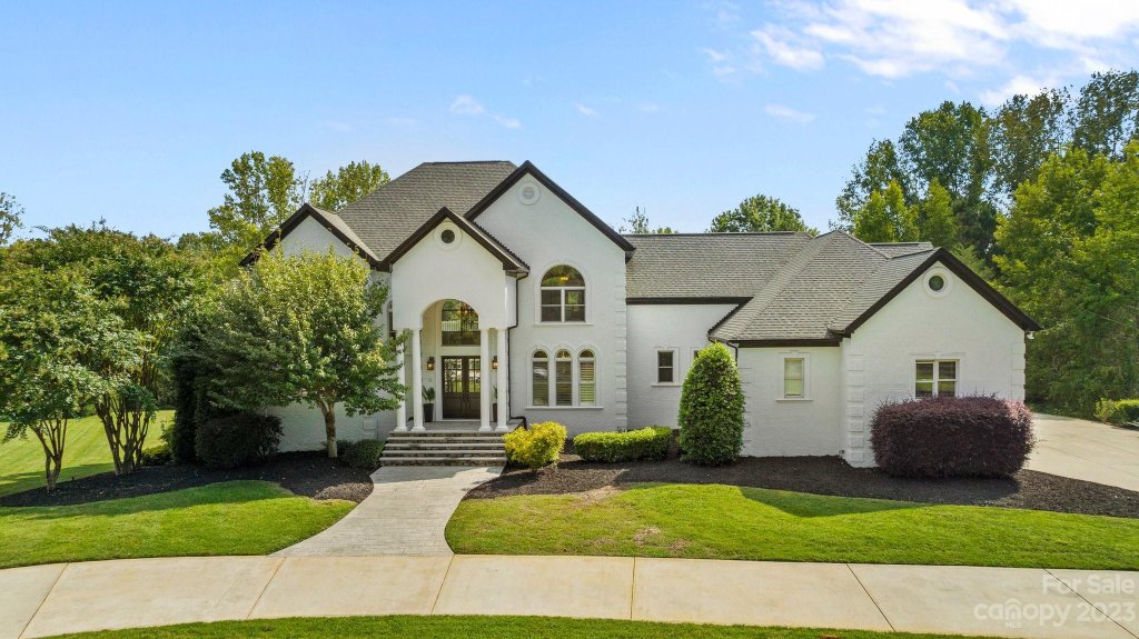 1424 Rosehill Drive