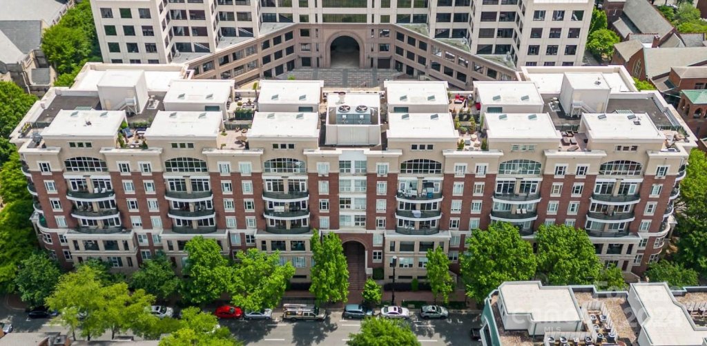 400 N Church Street 224