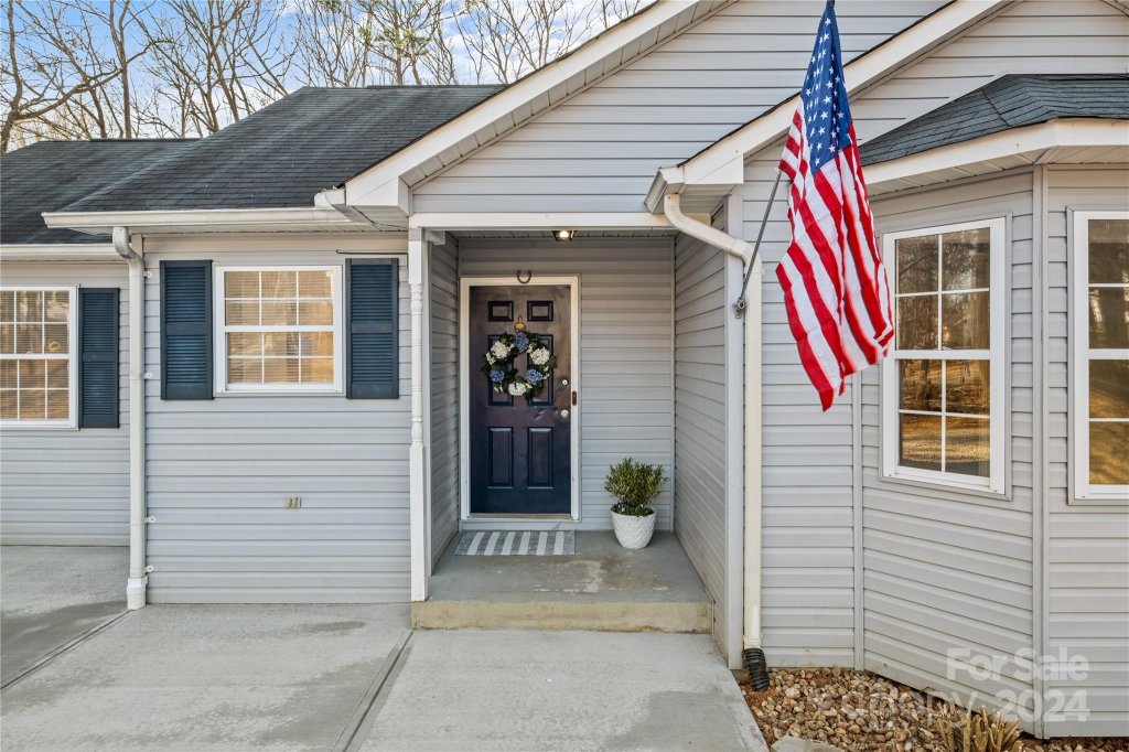133 Mills Forest Lane