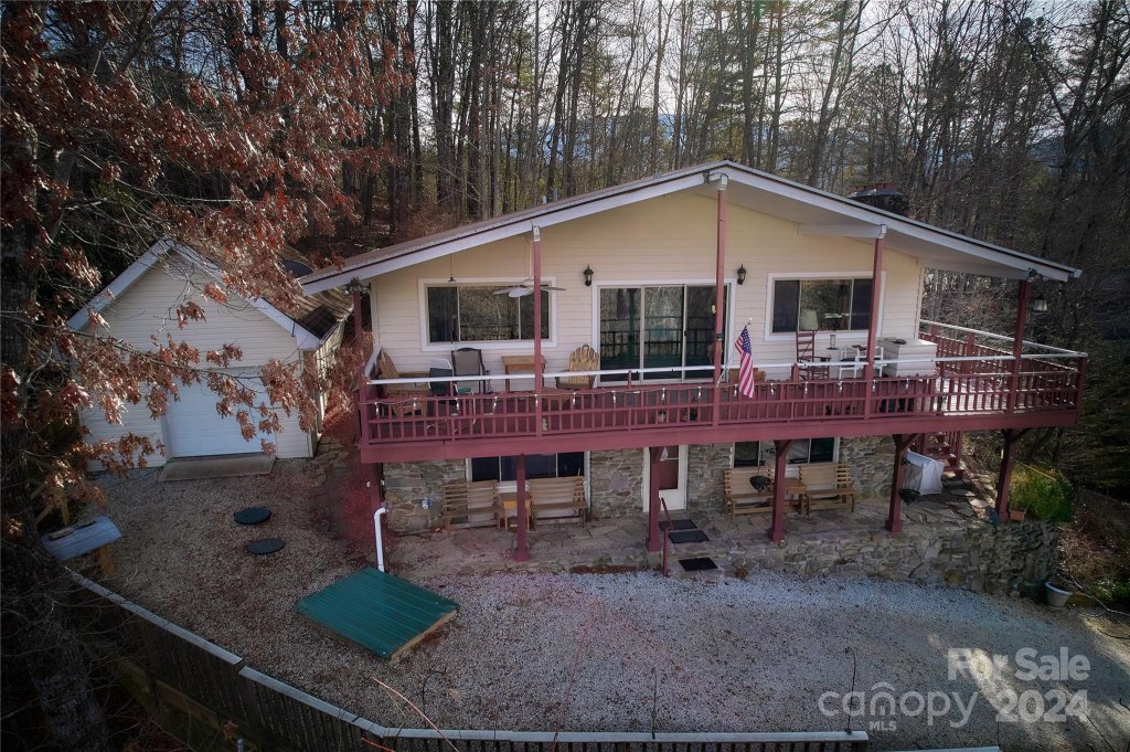 344 Pine Ridge Trail