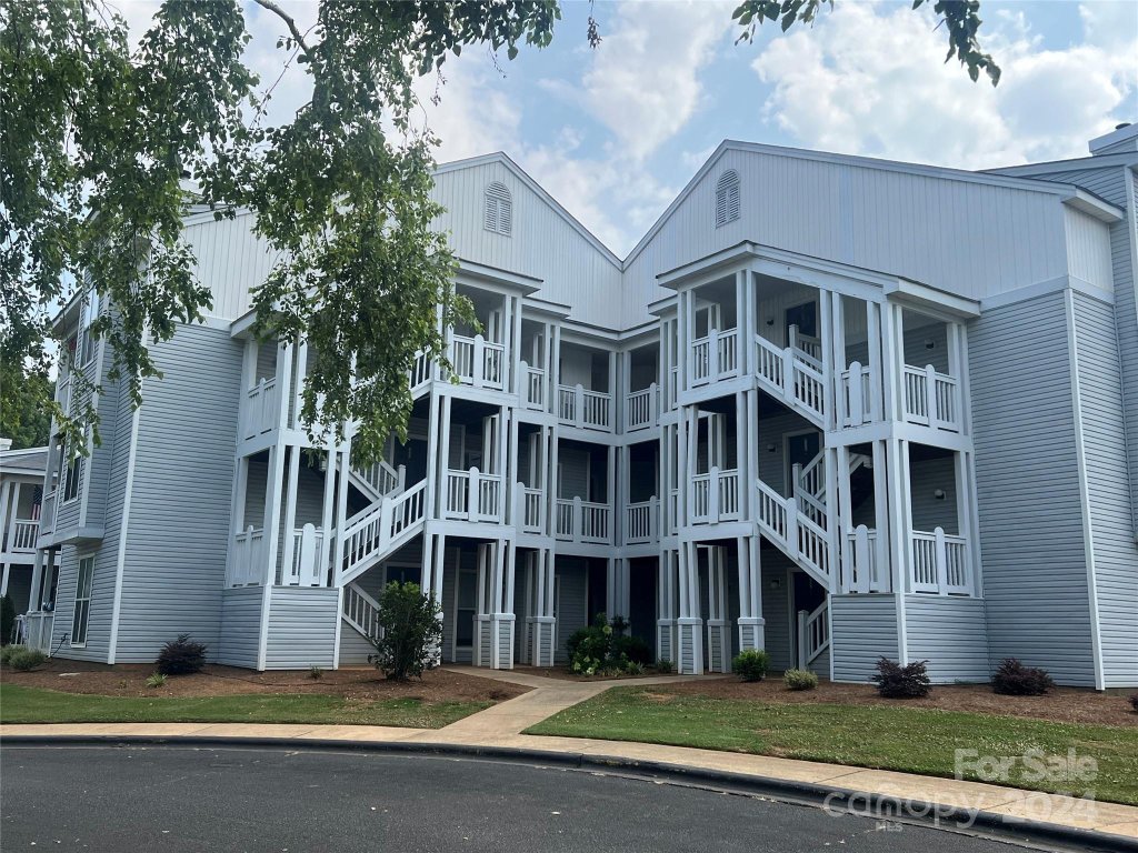 11 Hamiltons Bay Court 845