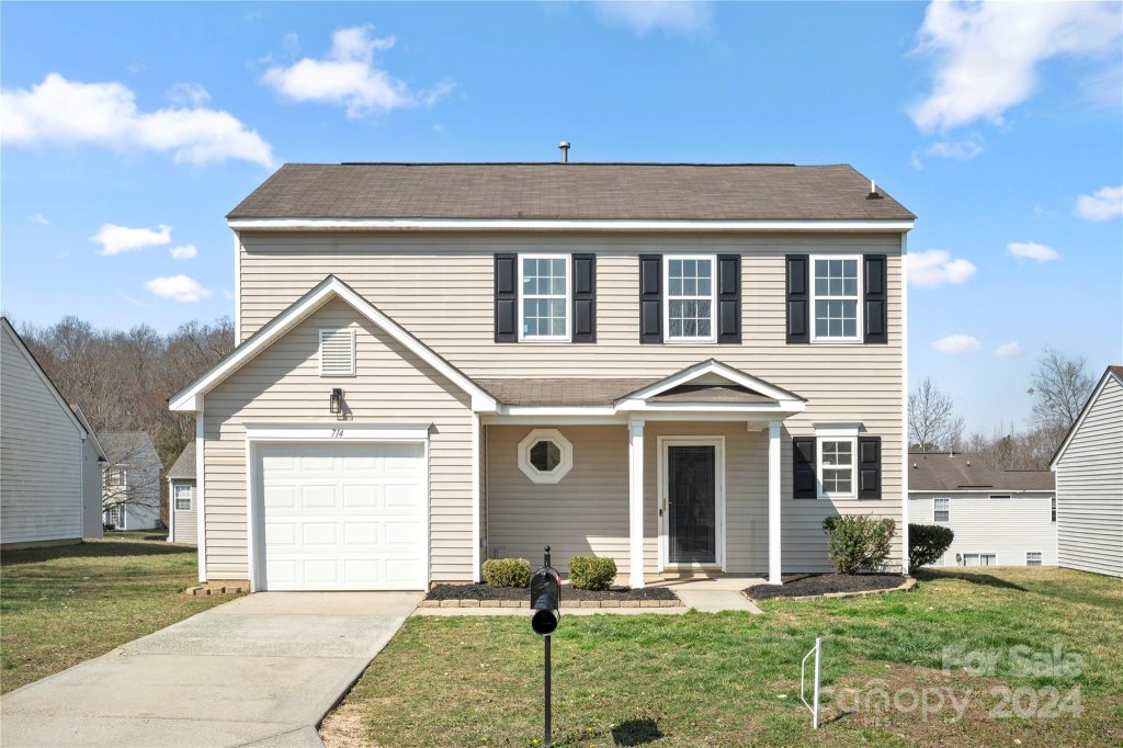 714 Aberdeen Glen Place