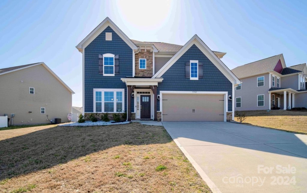 5901 Redwood Pine Road