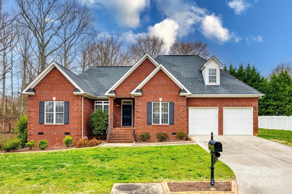348 Quinn Road
