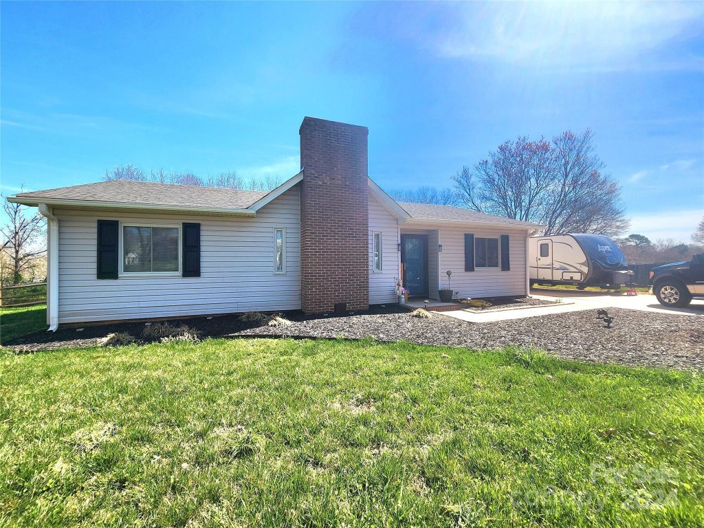 4615 Split Rail Court
