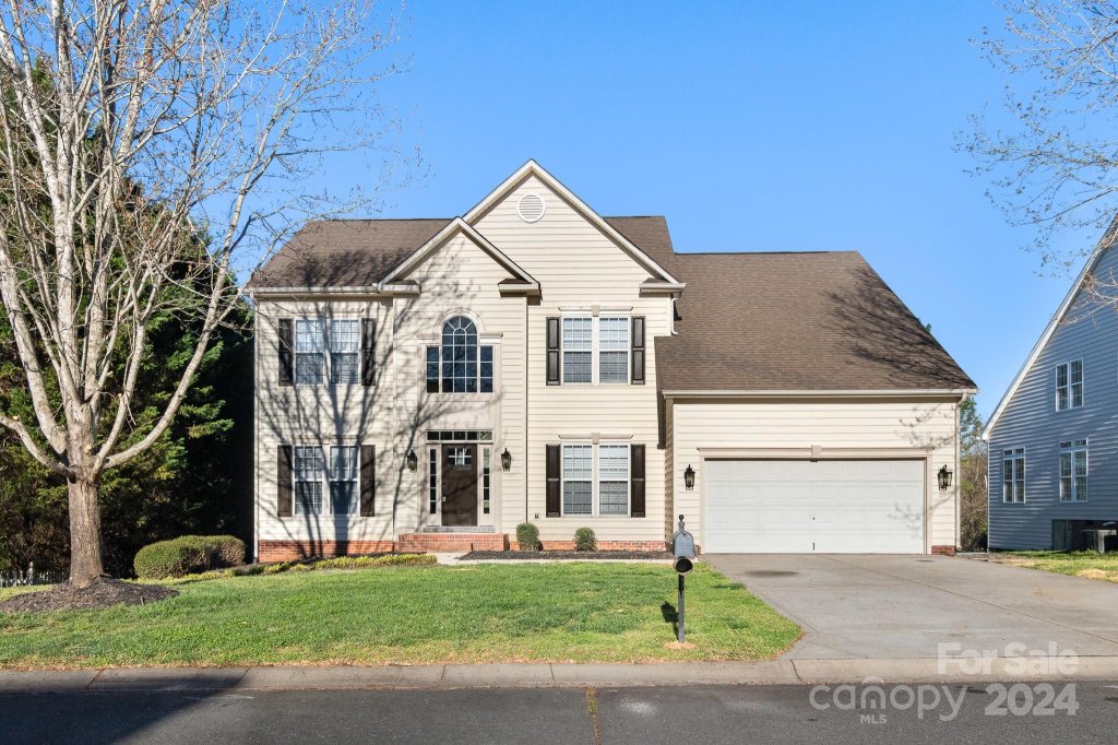 818 Circle Trace Road