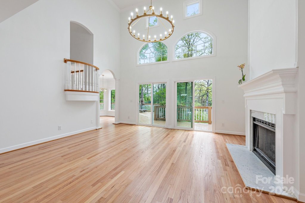 21304 Carina Lane