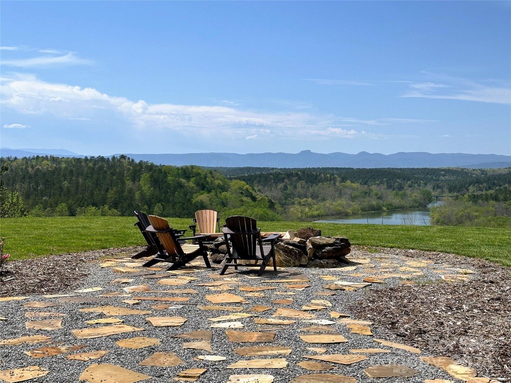 234 E Settings Boulevard 67