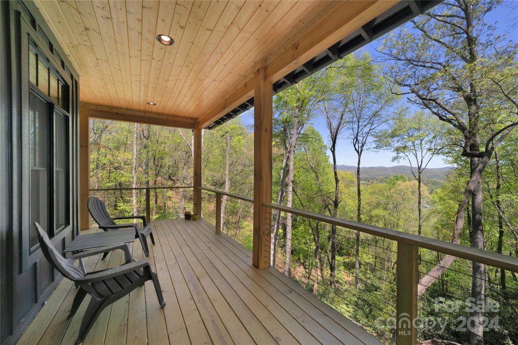 747 Poplar Crest Drive 34