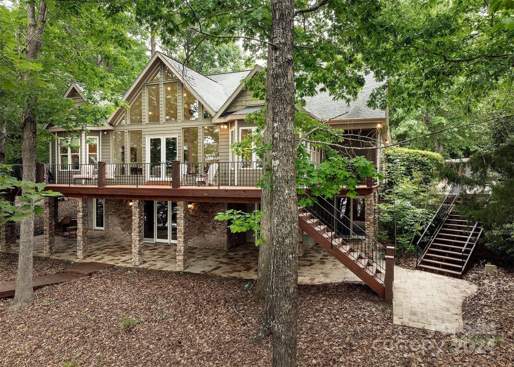 578 Deerfield Road