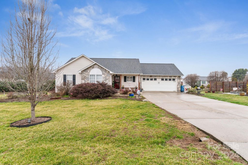 4813 Thoreau Drive