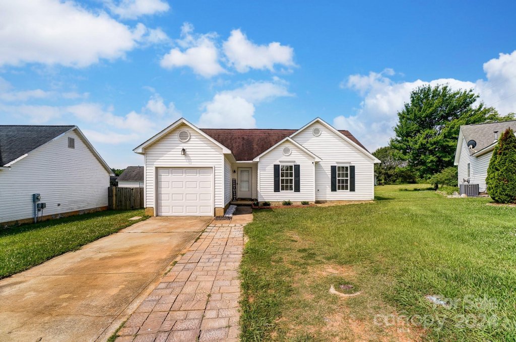 5903 Autumn Trace Lane