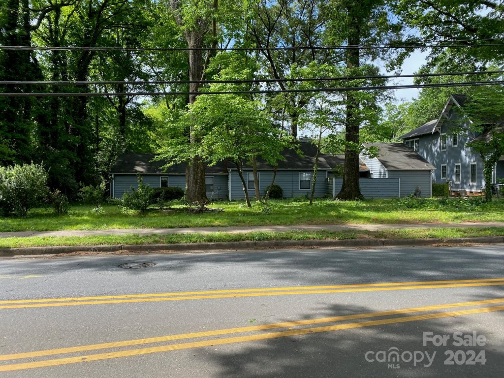 2924 Sharon View Road