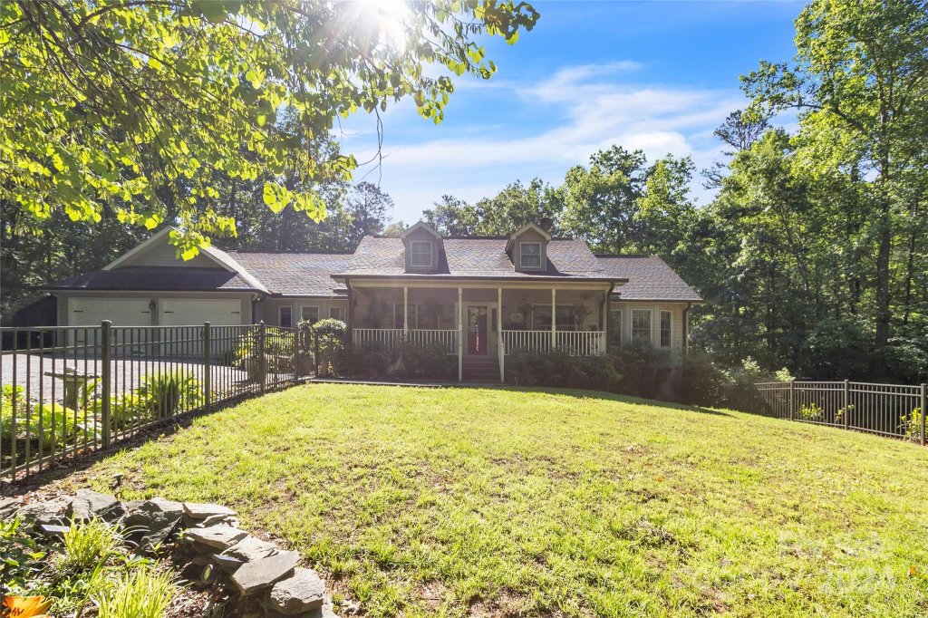 153 Brookside Drive