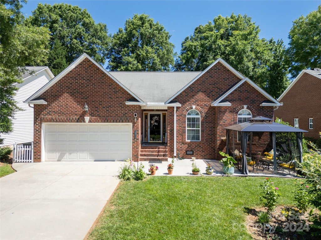 1307 Overhill Road