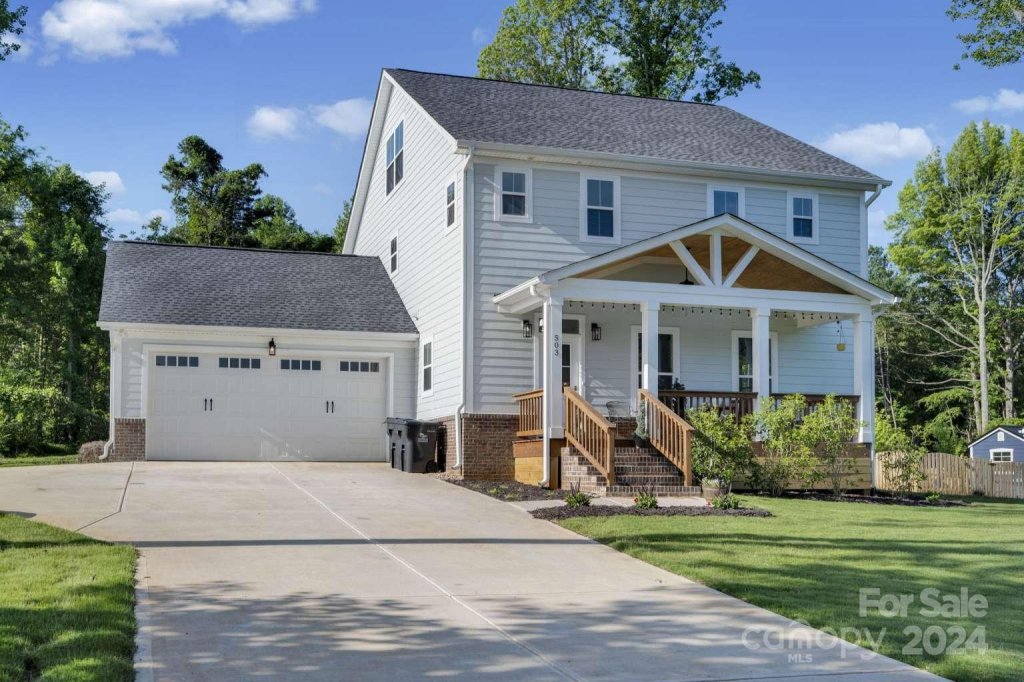 503 Arrow Point Lane