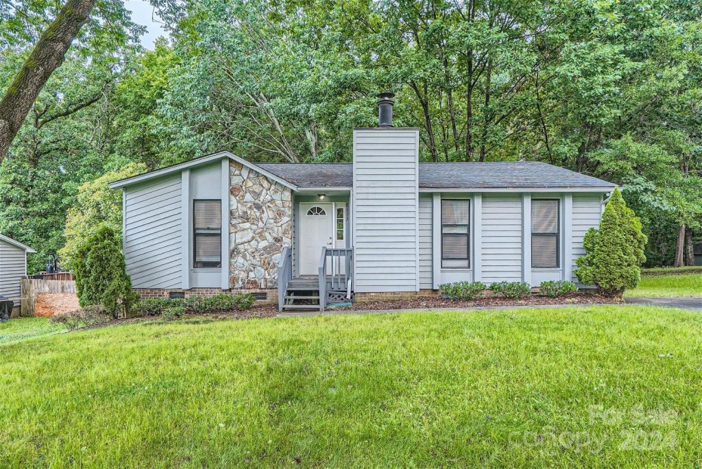 8113 Strawberry Point Drive