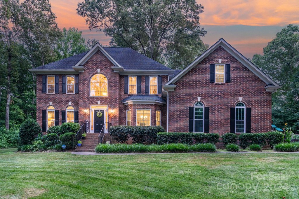 3409 Weddington Oaks Drive