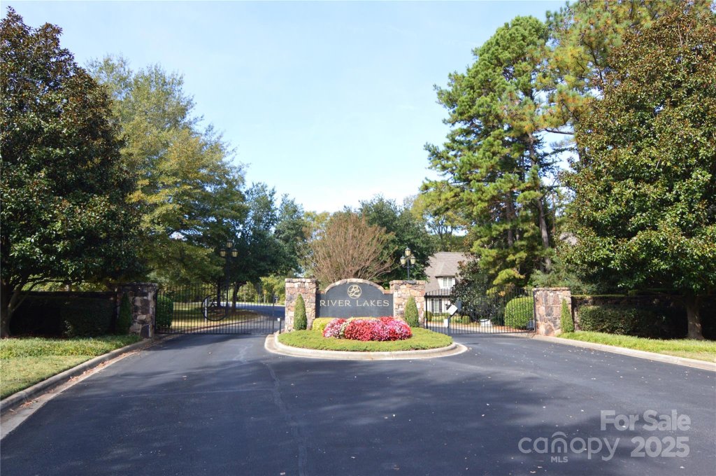 8013 Water View Drive 4