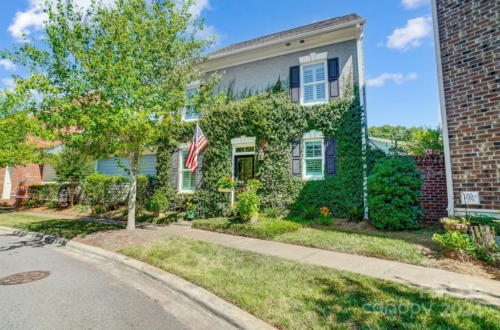 828 Belmont Reserve Road