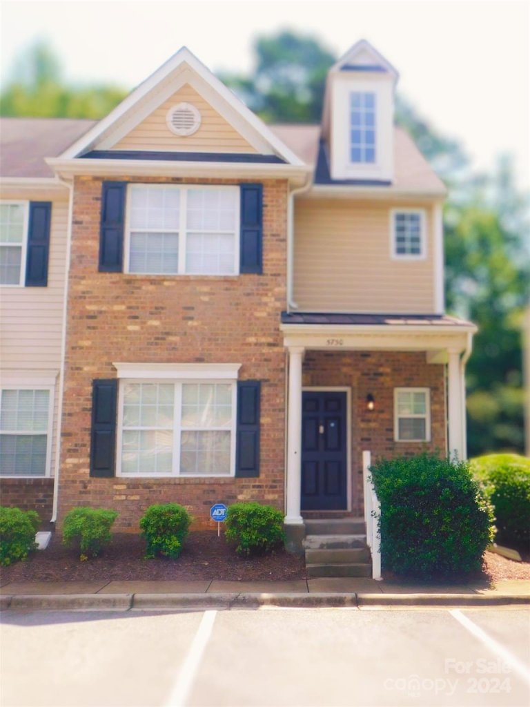 5730 Bent Creek Circle