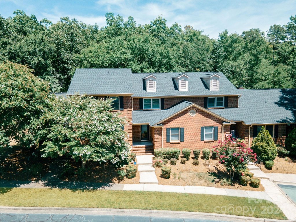 8452 Coulwood Oak Lane