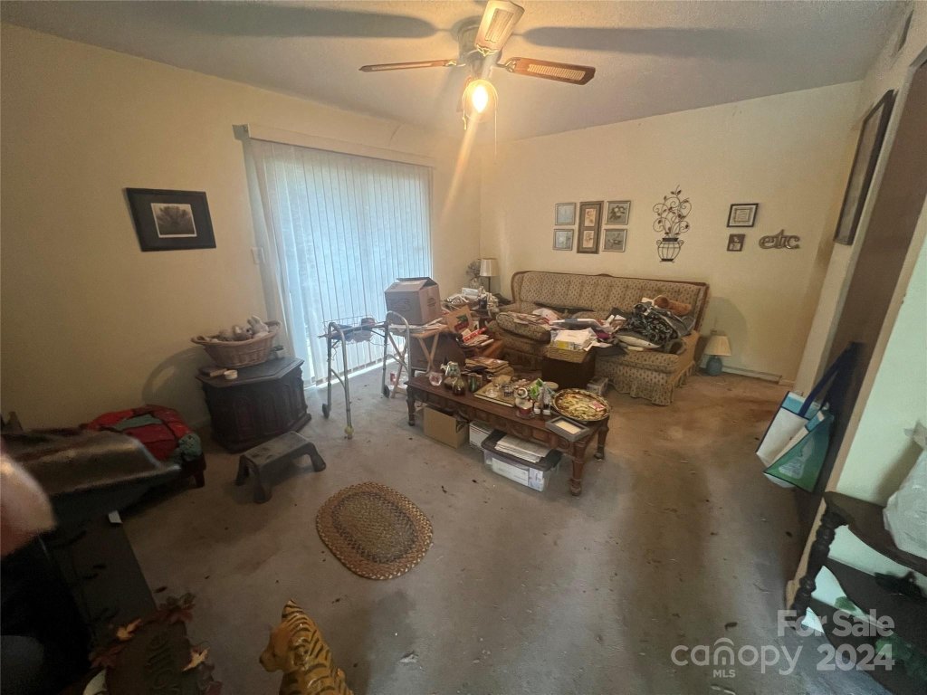 1466 Riverwood Court