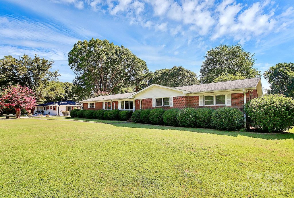 5834 Martin Lake Road