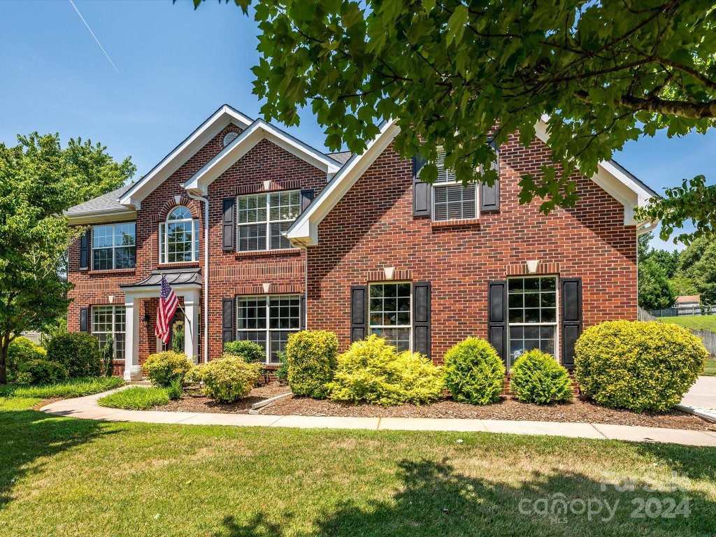 1103 Deep Hollow Court