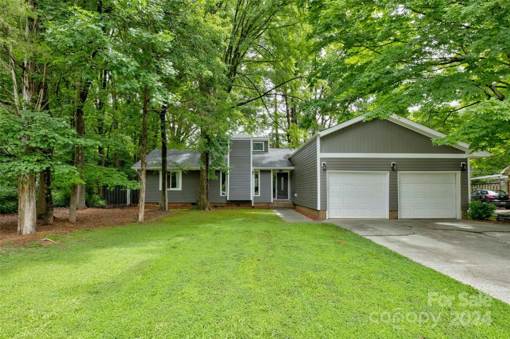 1211 Rock Point Road
